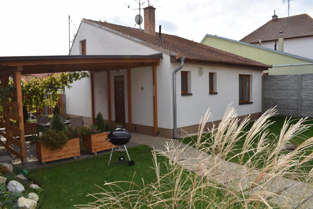 Bílé domky Apartamento Lednice Exterior foto